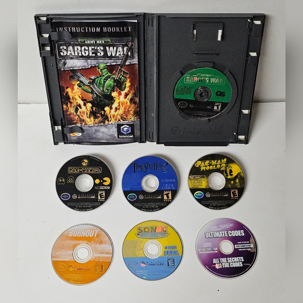 Nintendo GameCube Lot of 7 (Army Men: Sarge's War, Time Splitters, Pacman, More)